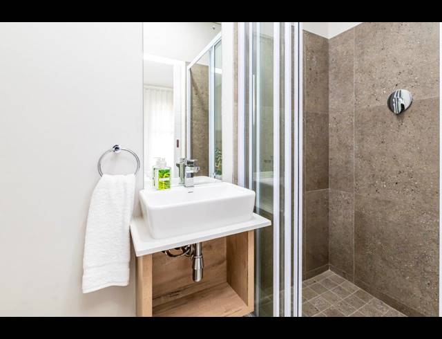 1 BEDROOM TOWNHOUSE FOR SALE IN NAHOON VALLEY PARK